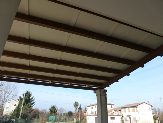 Arcosol COPERTURA MOBILE SU TRAVATURA IN LEGNO ESISTENTE