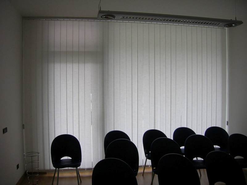 Tenda a bande verticali mod 3